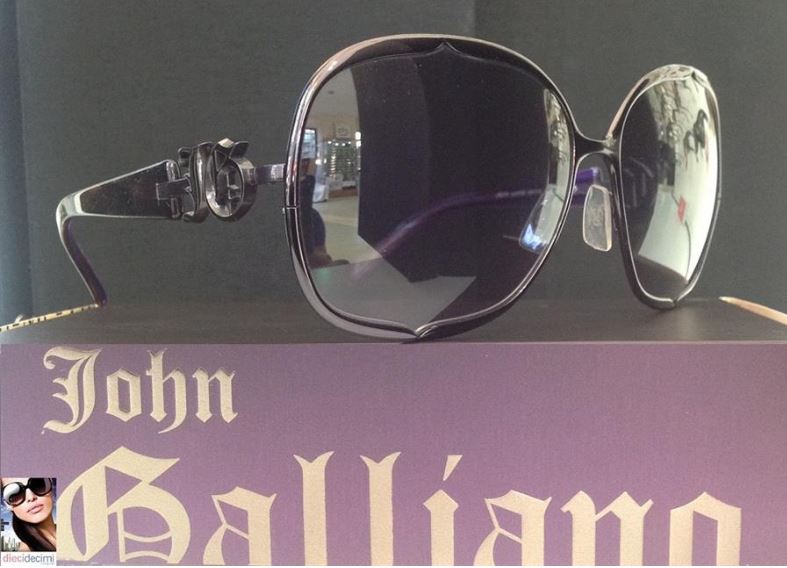 John Galliano 09 Metallo nero